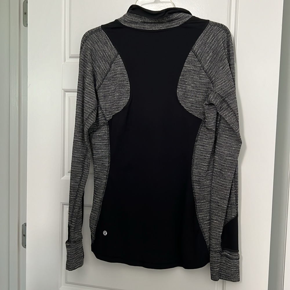 Lululemon half zip pullover - Picture 5 of 5